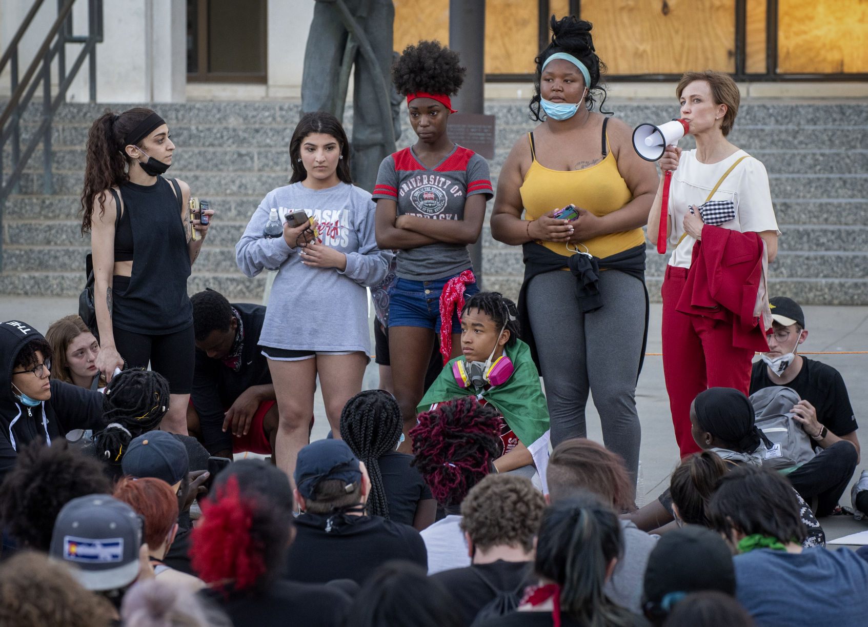 Protest, 6.1